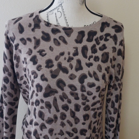 🌟Carmen Marc Valvo🌟 Cashmere blend dress - Picture 2 of 6